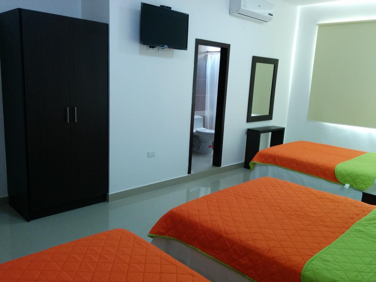 Manta Airport Hotel Екстер'єр фото